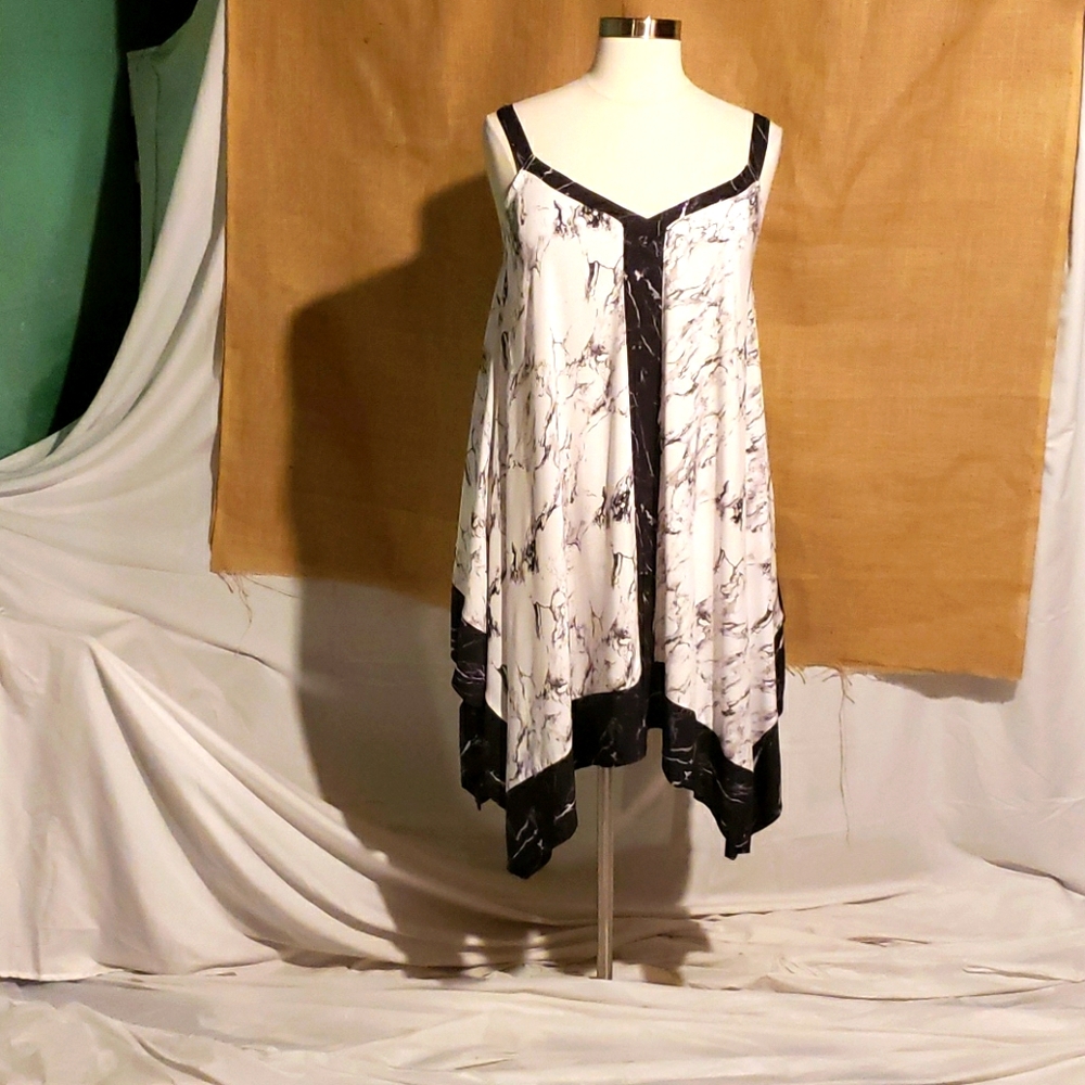 🌹 Cacique Swimsuit Cover-up  NWOT